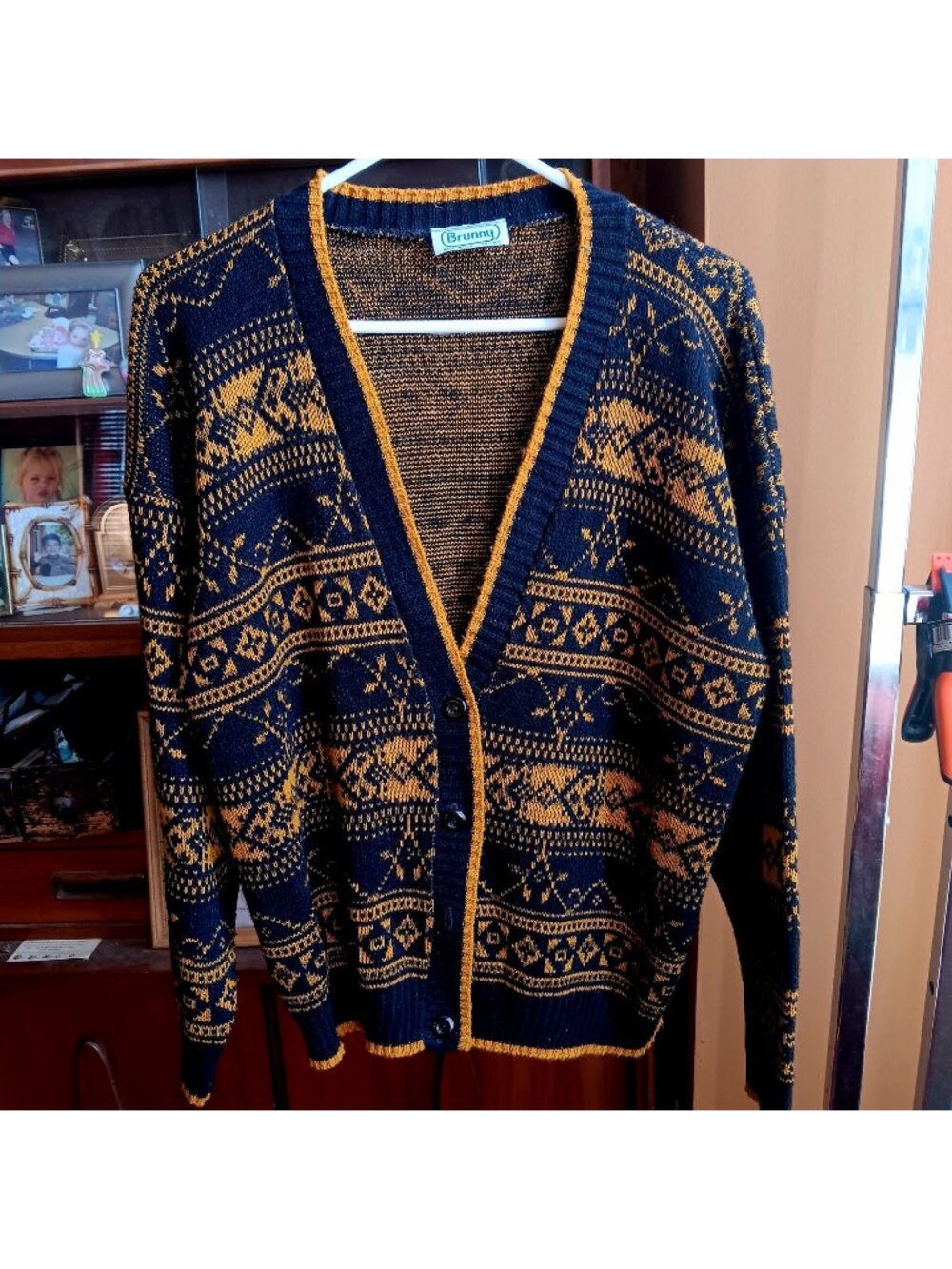 True Vintage Cardigan Sweater Oversize Medium Brunny USA Black Gold Knit Nordic